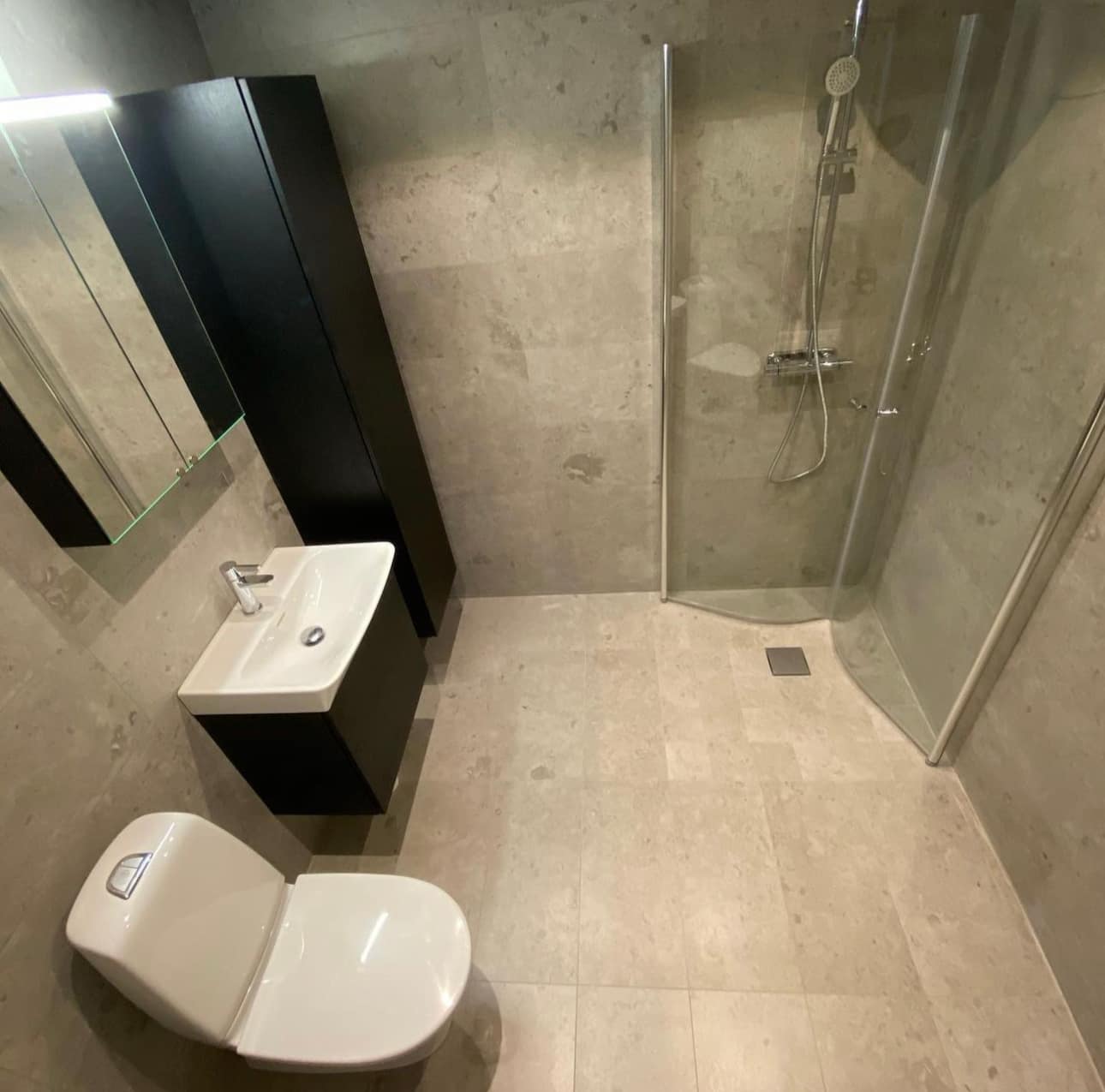 Badrumsrenovering i Motala – Grönfoss Bygg